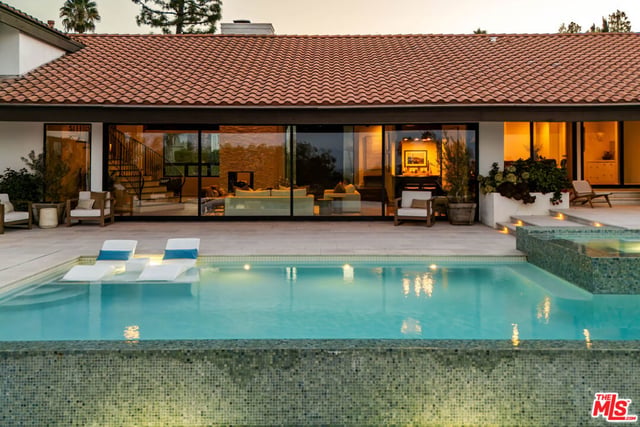 20339 Delita Drive, Woodland Hills, CA 91364 — photo 14 of 61