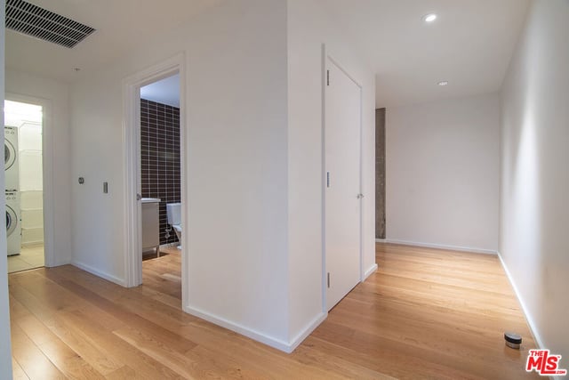 1155 S Grand Avenue 1511, Los Angeles, CA 90015 — photo 2 of 26
