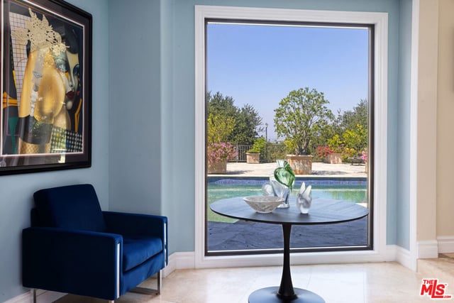 13355 Mulholland Drive, Beverly Hills, CA 90210 — photo 10 of 31