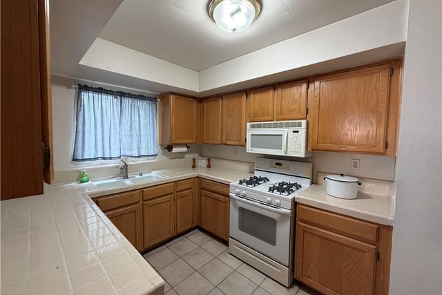 3663 Keystone Avenue 6, Los Angeles, CA 90034 — photo 14 of 25