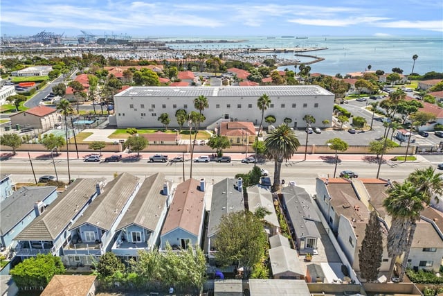 2911 S Pacific, San Pedro, CA 90731 — photo 2 of 31