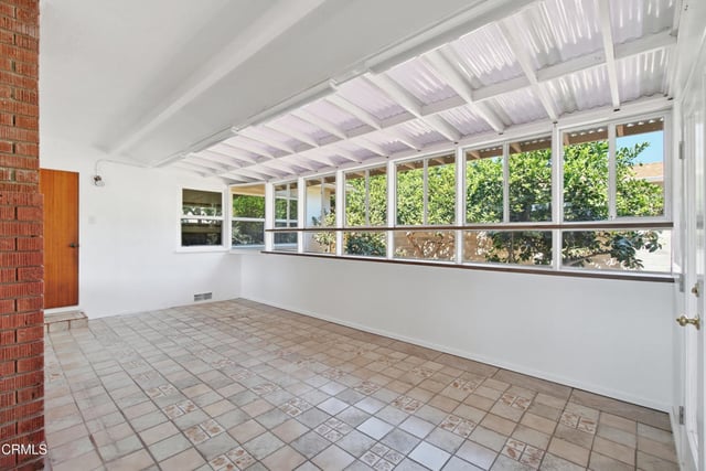 3405 Loma Vista Road, Ventura, CA 93003 — photo 20 of 47