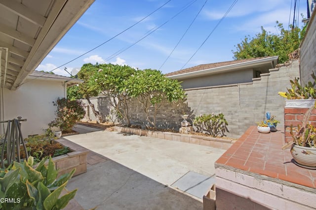 3405 Loma Vista Road, Ventura, CA 93003 — photo 35 of 47