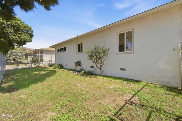 3405 Loma Vista Road, Ventura, CA 93003 — photo 43 of 47