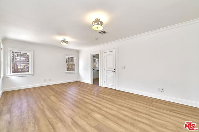 860 S Norton Avenue, Los Angeles, CA 90005 — photo 41 of 62
