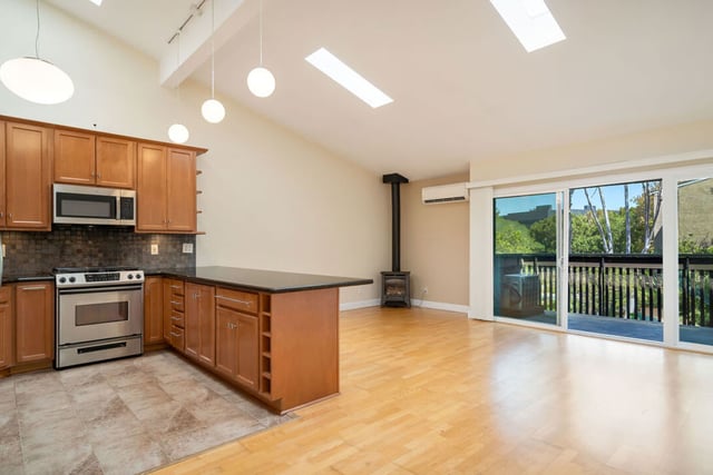 5901 Canterbury Drive 21, Culver City, CA 90230 — photo 9 of 34