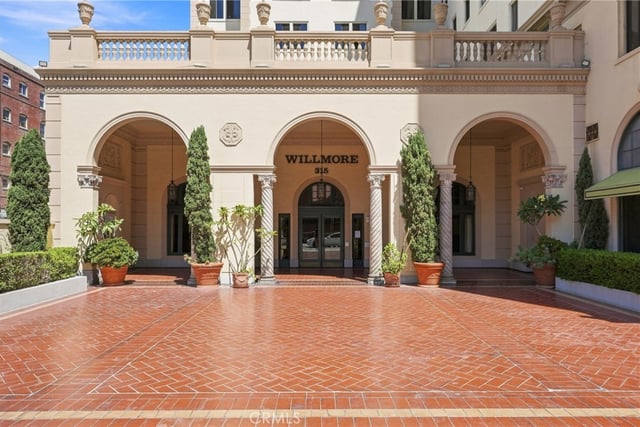 315 W 3rd 401, Long Beach, CA 90802 — photo 33 of 43