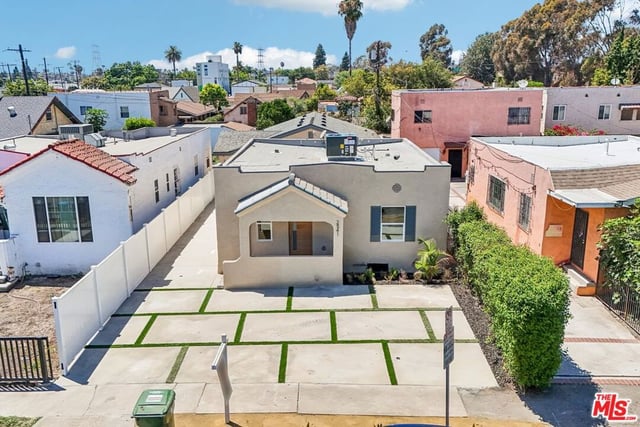 2541 Carmona Avenue, Los Angeles, CA 90016 — photo 50 of 56
