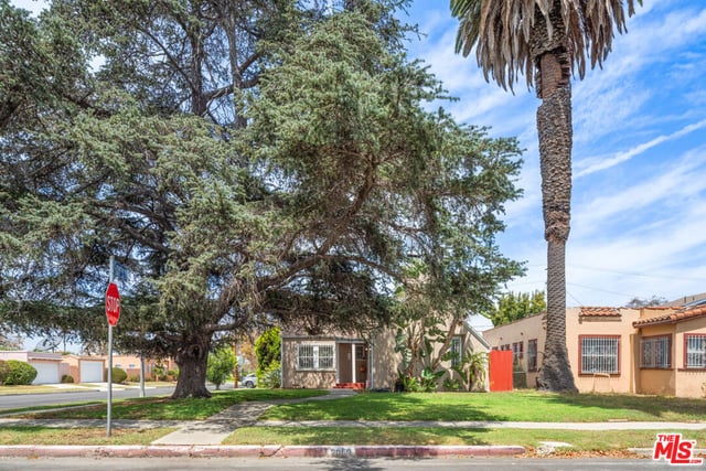 2059 W 78th Street, Los Angeles, CA 90047 — photo 2 of 45