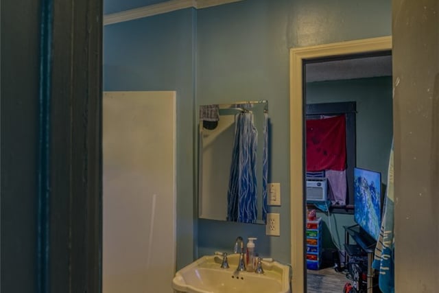 11103 Allegheny, Sun Valley, CA 91352 — photo 11 of 21