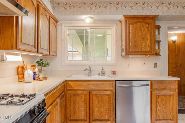8482 Wesham Street, Ventura, CA 93004 — photo 14 of 31