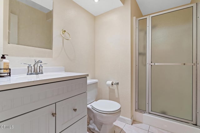18409 Collins Street F, Los Angeles, CA 91356 — photo 15 of 29