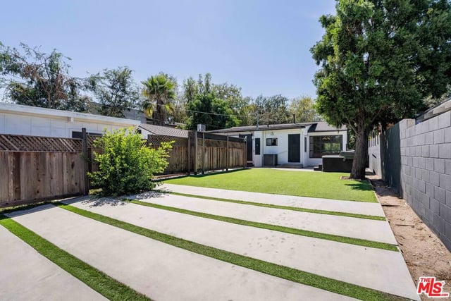 6514 Coldwater Canyon Avenue, Los Angeles, CA 91606 — photo 32 of 44