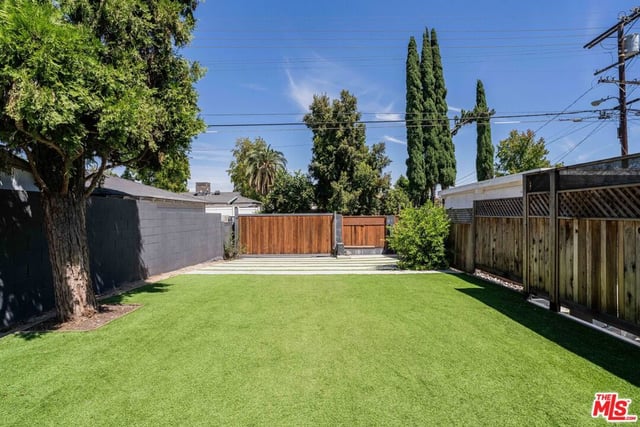 6514 Coldwater Canyon Avenue, Los Angeles, CA 91606 — photo 34 of 44