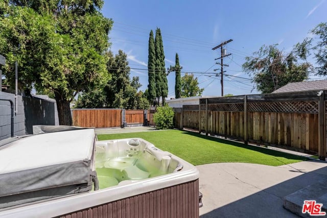 6514 Coldwater Canyon Avenue, Los Angeles, CA 91606 — photo 36 of 44