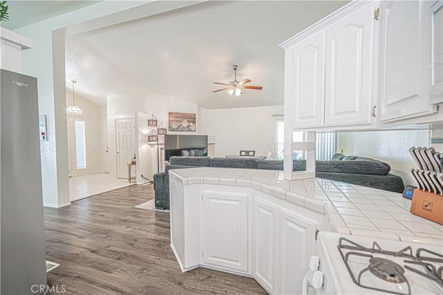 20160 Summit View Drive, Canyon Country, CA 91351 — photo 16 of 51