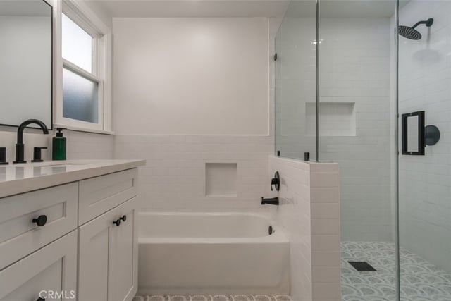 1636 N Sierra Bonita Avenue, Los Angeles, CA 90046 — photo 16 of 30