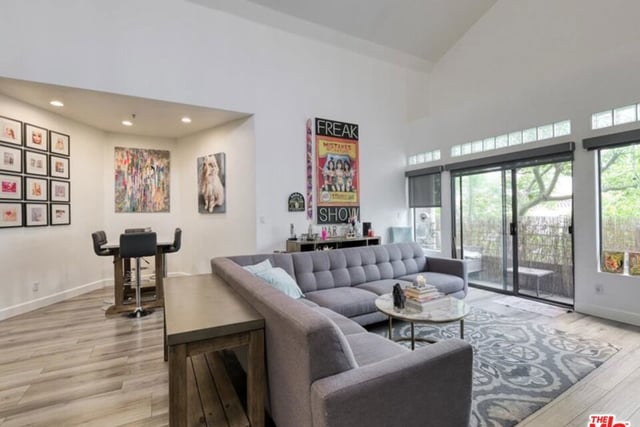 4477 Woodman Avenue 304, Sherman Oaks, CA 91423 — photo 12 of 37