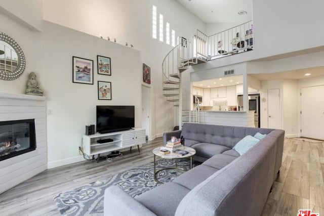 4477 Woodman Avenue 304, Sherman Oaks, CA 91423 — photo 13 of 37