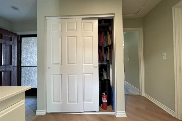 20042 AVENUE OF THE OAKS, Newhall, CA 91321 — photo 11 of 44