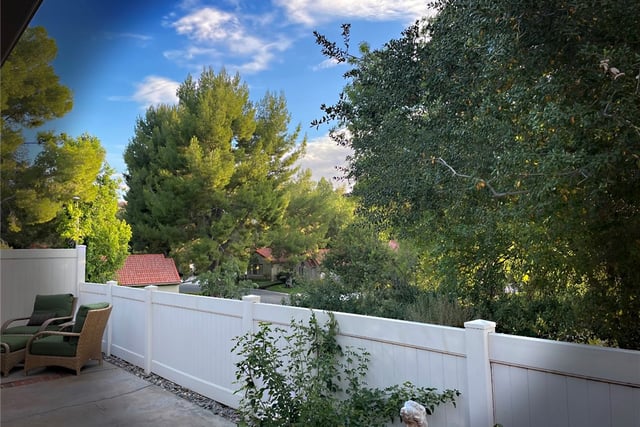 20042 AVENUE OF THE OAKS, Newhall, CA 91321 — photo 39 of 44
