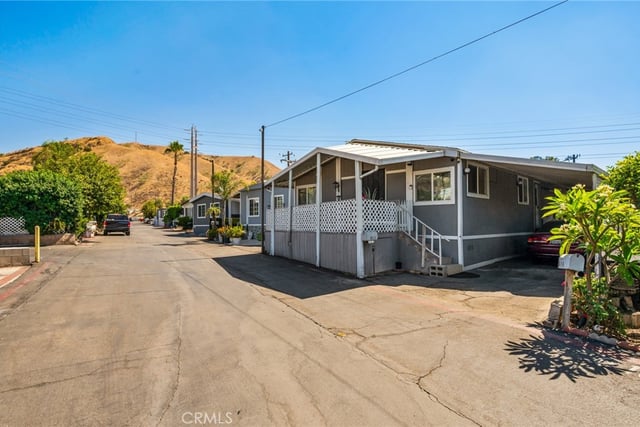 12401 Filmore Street 618, Sylmar, CA 91342 — photo 2 of 44