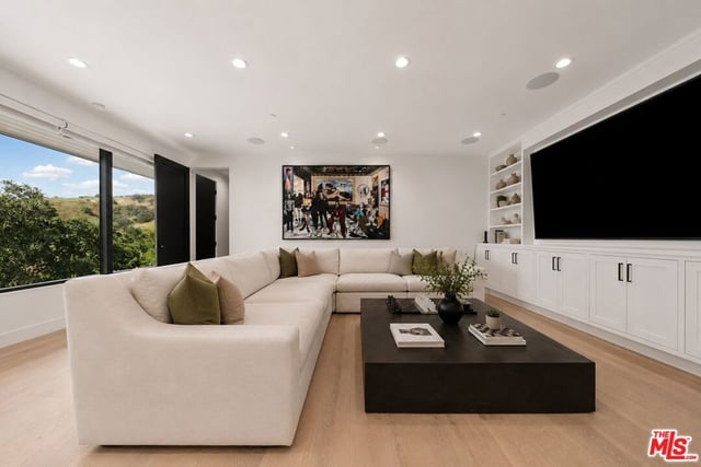 3140 Coldwater Canyon, Studio City, CA 91604 — photo 51 of 64