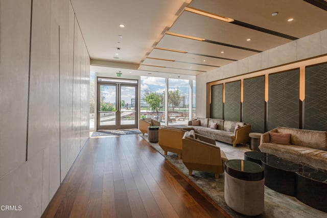 889 Francisco Street 802, Los Angeles, CA 90017 — photo 46 of 70