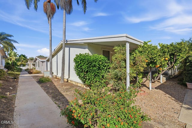 14 Tahquitz Court 213, Camarillo, CA 93012 — photo 34 of 39