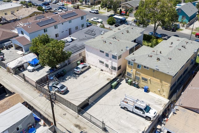 338 E 99th, Los Angeles, CA 90003 — photo 17 of 21