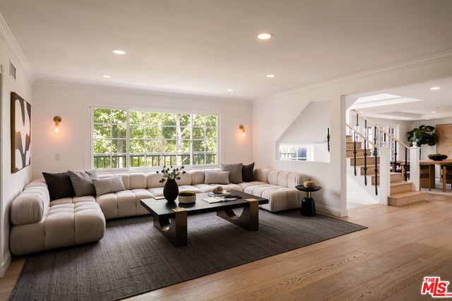 9315 Beverly Crest Drive, Los Angeles, CA 90210 — photo 17 of 52