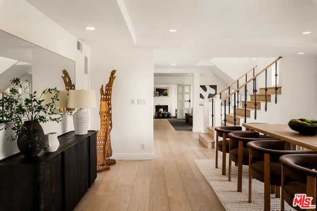 9315 Beverly Crest Drive, Los Angeles, CA 90210 — photo 5 of 52