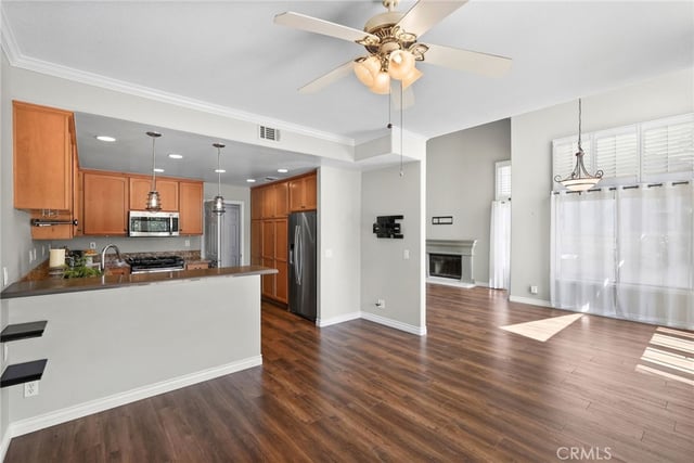 24406 Hampton Drive B, Valencia, CA 91355 — photo 15 of 64