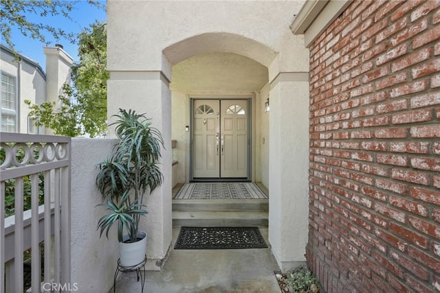 24406 Hampton Drive B, Valencia, CA 91355 — photo 3 of 64