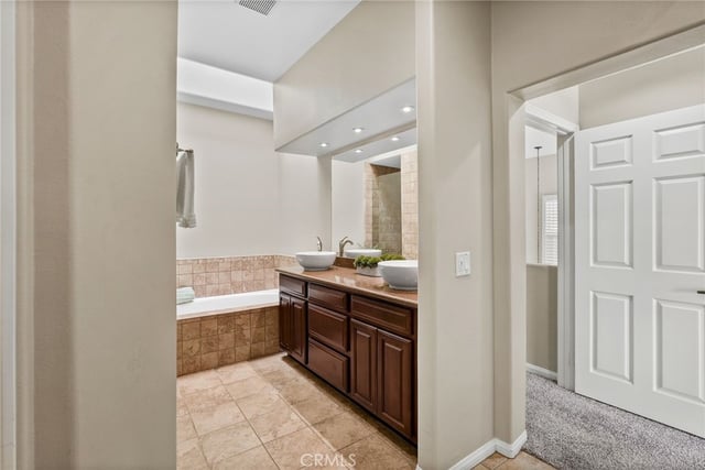 24406 Hampton Drive B, Valencia, CA 91355 — photo 34 of 64