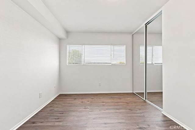 18350 Hatteras 211, Tarzana, CA 91356 — photo 18 of 44