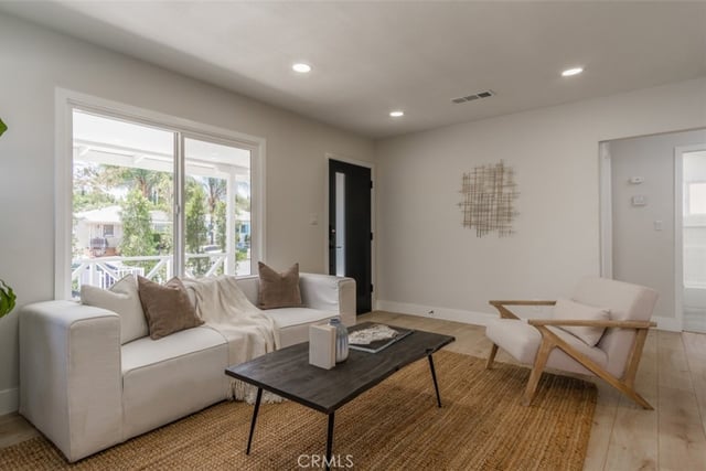 3149 Garden Avenue, Los Angeles, CA 90039 — photo 5 of 29