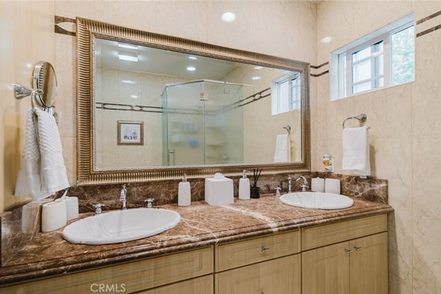 6620 Costello Avenue, Van Nuys, CA 91405 — photo 19 of 39