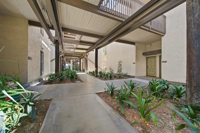 9126 Marina Pacifica Drive N, Long Beach, CA 90803 — photo 19 of 23