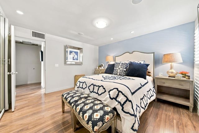 9126 Marina Pacifica Drive N, Long Beach, CA 90803 — photo 9 of 23