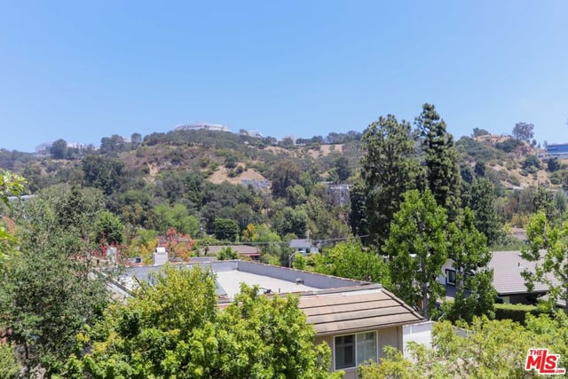12145 La Casa Lane, Los Angeles, CA 90049 — photo 17 of 17