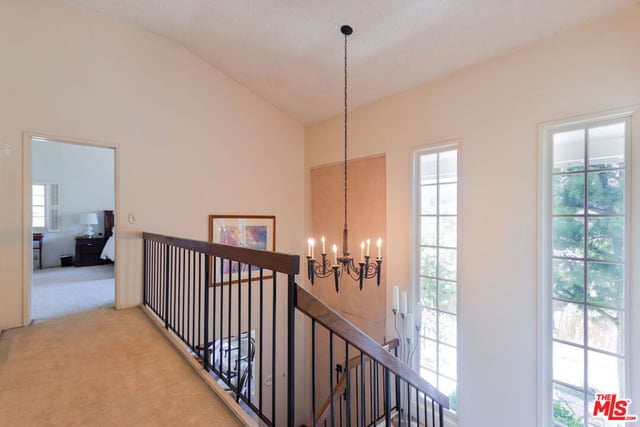 12145 La Casa Lane, Los Angeles, CA 90049 — photo 6 of 17