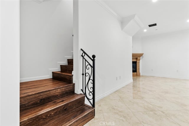333 Milford Street 105, Glendale, CA 91203 — photo 18 of 52