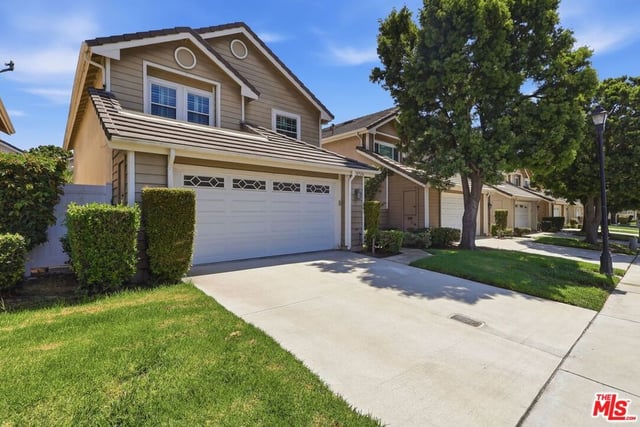 8728 Dartford Place, Inglewood, CA 90305 — photo 2 of 53