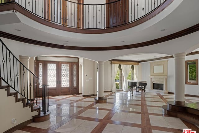 123 Fremont Place, Los Angeles, CA 90005 — photo 46 of 62