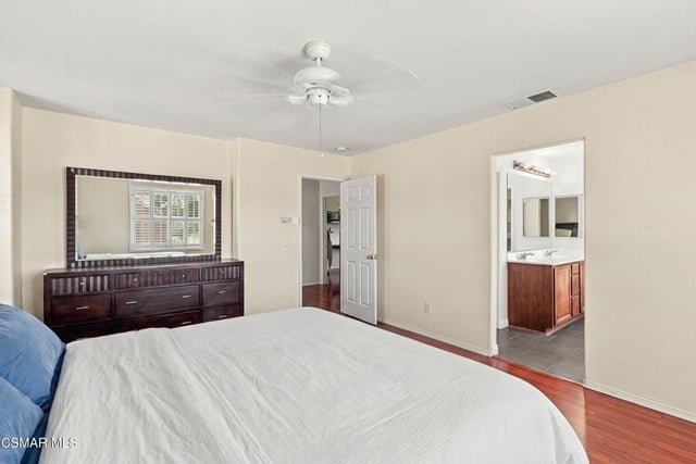28318 Milbrook Place, Castaic, CA 91384 — photo 14 of 39