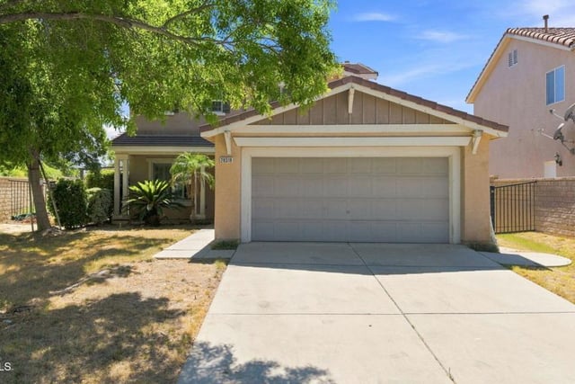 28318 Milbrook Place, Castaic, CA 91384 — photo 2 of 39