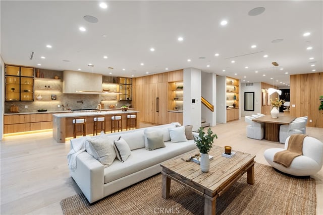 4329 Farmdale Avenue, Studio City, CA 91604 — photo 7 of 69