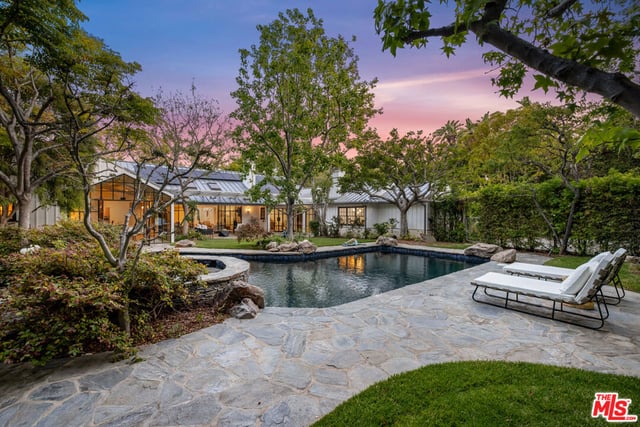 13627 W Sunset Boulevard, Pacific Palisades, CA 90272 — photo 28 of 30