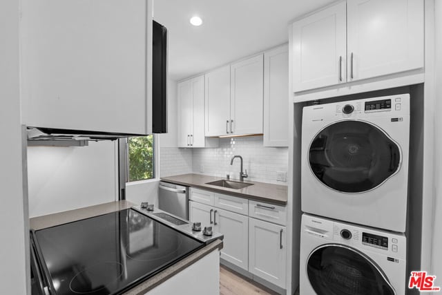 960 Larrabee Street 328, West Hollywood, CA 90069 — photo 14 of 32